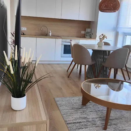 Chilliapartamenty - Searail House Daire *